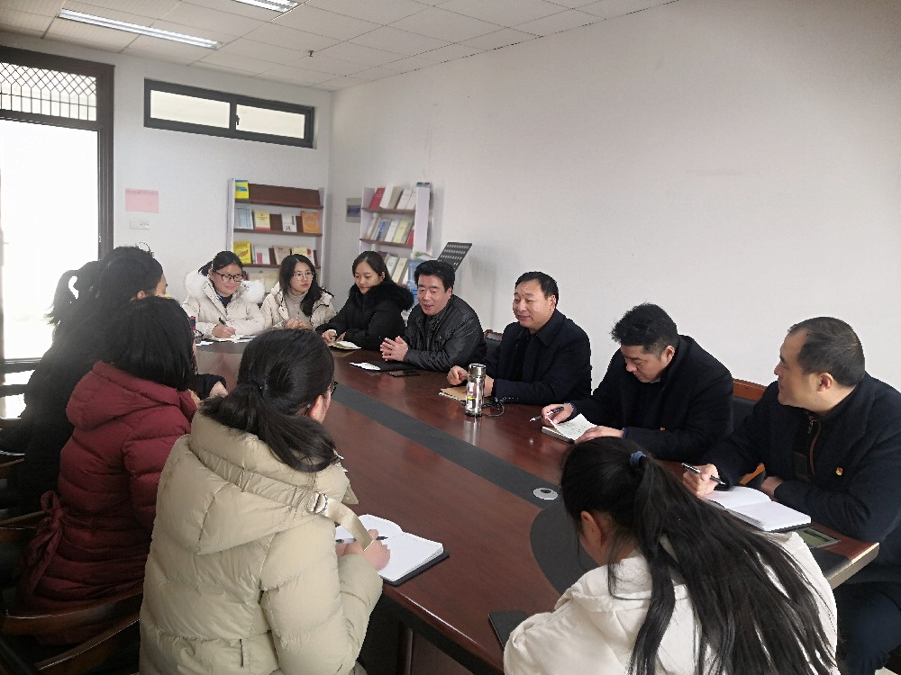 立德树人、不忘初心--我院开展新教师交流座谈会